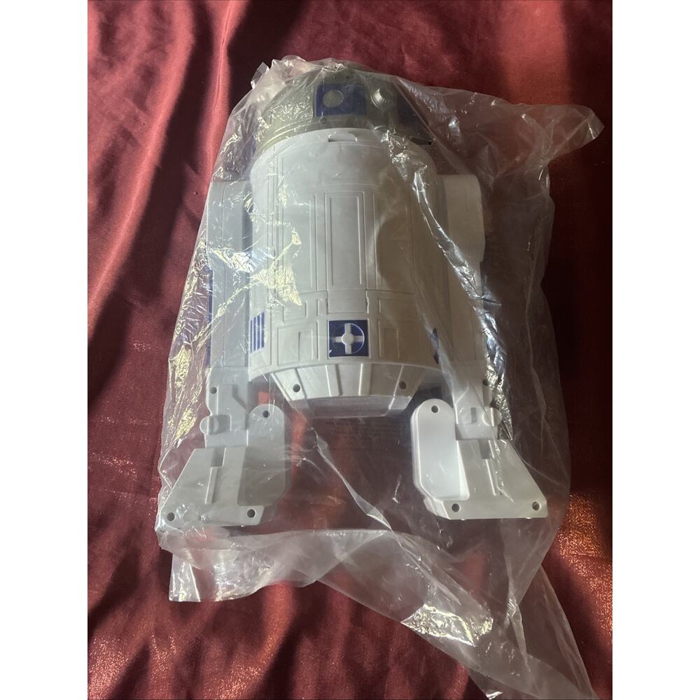 AMC THEATER STAR WARS RISE OF SKYWALKER R2-D2 16" POPCORN/DRINK BUCKET NEW - Picture 3 of 4